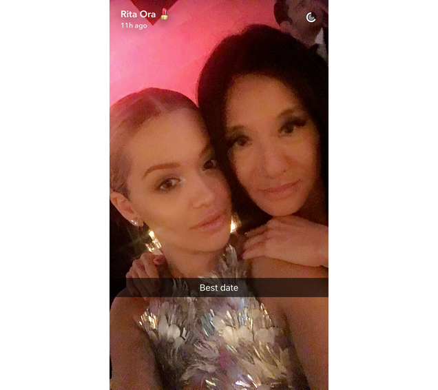 Illustration for article titled Rita Ora Took a Selfie With Beyoncé Last Night, and All Is Right With the World